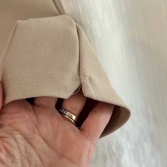 Vintage Salvatore Feragamo tan low waist Bermuda leggings - Picture 5 of 8